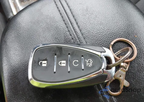 2018 Chevrolet Malibu Lt z USA, uszkodzony, nr VIN 1G1ZD5ST1JF145717